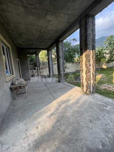 5 otaqlı həyət evi/bağ evi - Qax - 300 m² (4)