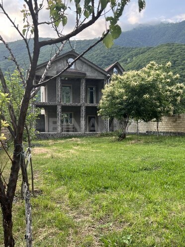 5 otaqlı həyət evi/bağ evi - Qax - 300 m² (13)