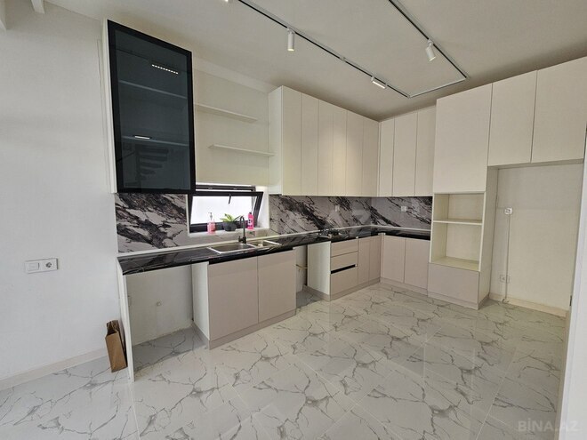 4 otaqlı həyət evi/bağ evi - Mərdəkan q. - 150 m² (18)
