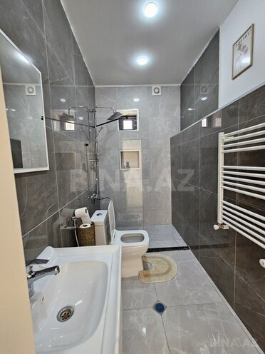 4 otaqlı həyət evi/bağ evi - Mərdəkan q. - 150 m² (19)