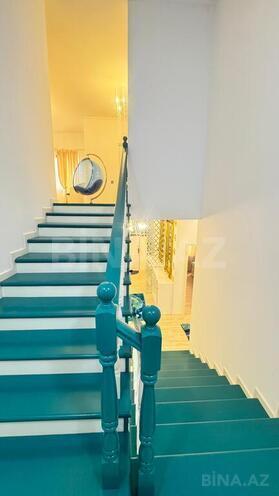 6 otaqlı həyət evi/bağ evi - Novxanı q. - 350 m² (22)