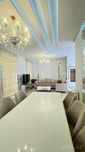 6 otaqlı həyət evi/bağ evi - Novxanı q. - 350 m² (27)