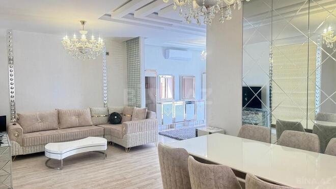 6 otaqlı həyət evi/bağ evi - Novxanı q. - 350 m² (24)