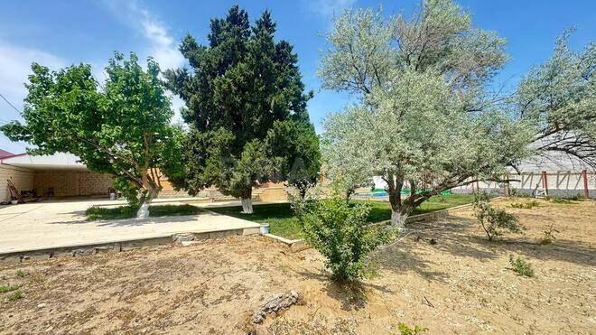 6 otaqlı həyət evi/bağ evi - Novxanı q. - 350 m² (12)