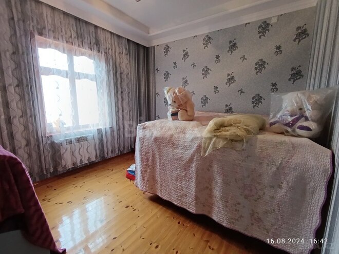 7 otaqlı həyət evi/bağ evi - Qaraçuxur q. - 260 m² (7)