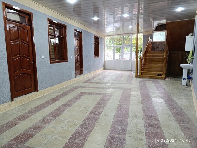 7 otaqlı həyət evi/bağ evi - Qaraçuxur q. - 260 m² (4)
