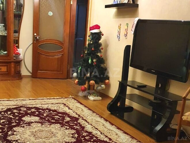 3-комн. вторичка - м. Кара Караев - 65 м² (2)