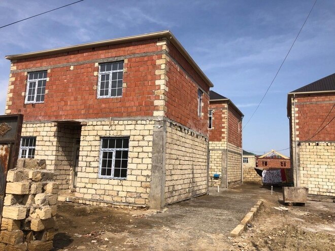 4 otaqlı həyət evi/bağ evi - Masazır q. - 120 m² (1)
