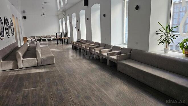 Obyekt - Səbail r. - 240 m² (4)