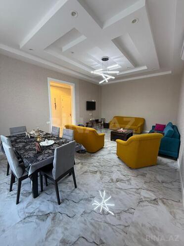 3 otaqlı həyət evi/bağ evi - Şüvəlan q. - 160 m² (12)