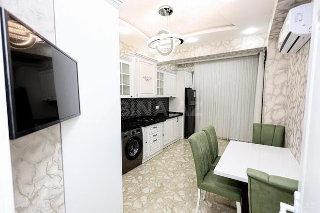 3-комн. новостройка - м. 28 мая - 115 м² (19)