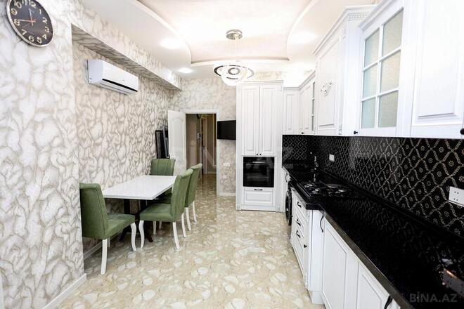 3-комн. новостройка - м. 28 мая - 115 м² (17)