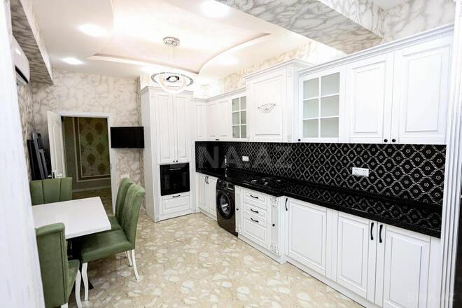 3-комн. новостройка - м. 28 мая - 115 м² (16)