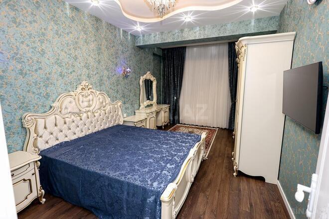 3-комн. новостройка - м. 28 мая - 115 м² (10)