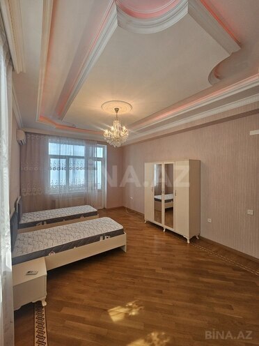 4 otaqlı yeni tikili - 8 Noyabr m. - 187 m² (15)