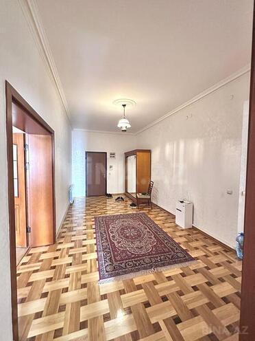 4 otaqlı yeni tikili - Elmlər Akademiyası m. - 210 m² (11)