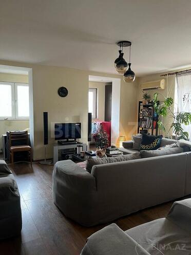 2 otaqlı köhnə tikili - 20 Yanvar m. - 68 m² (2)