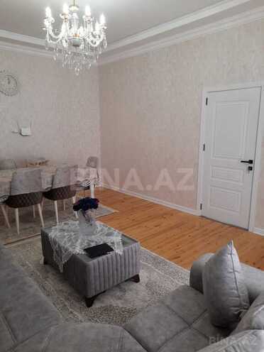 4 otaqlı həyət evi/bağ evi - M.Ə.Rəsulzadə q. - 147 m² (2)