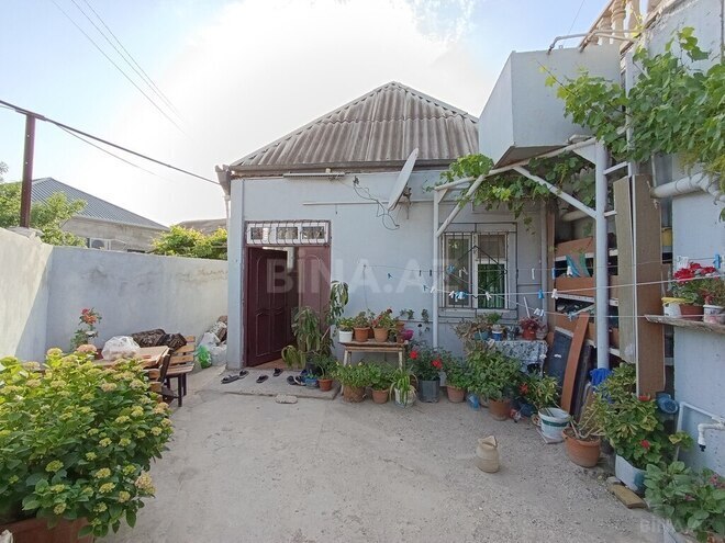 4 otaqlı həyət evi/bağ evi - Zabrat q. - 80 m² (1)