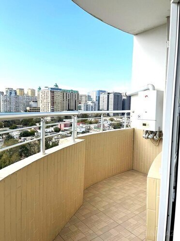 3-комн. новостройка - м. Низами - 150 м² (30)