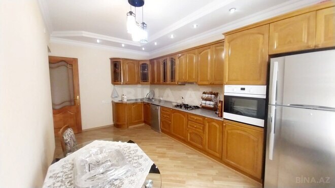 6 otaqlı həyət evi/bağ evi - Qaraçuxur q. - 200 m² (4)