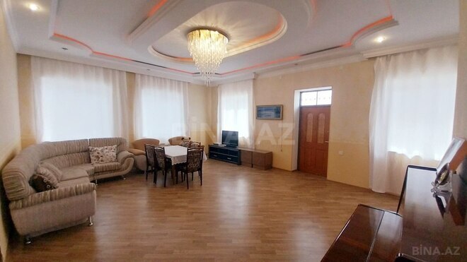 6 otaqlı həyət evi/bağ evi - Qaraçuxur q. - 200 m² (2)
