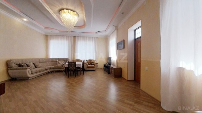 6 otaqlı həyət evi/bağ evi - Qaraçuxur q. - 200 m² (5)