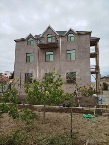 6-комн. дом/дача - пос. Новханы - 180 м² (15)