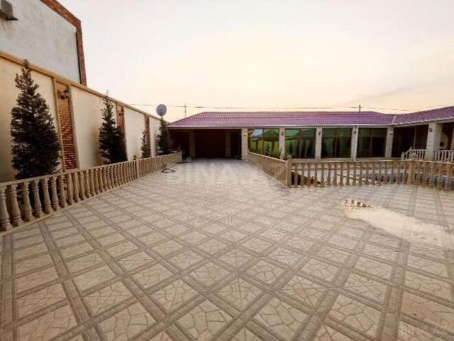 6 otaqlı həyət evi/bağ evi - Mərdəkan q. - 310 m² (4)