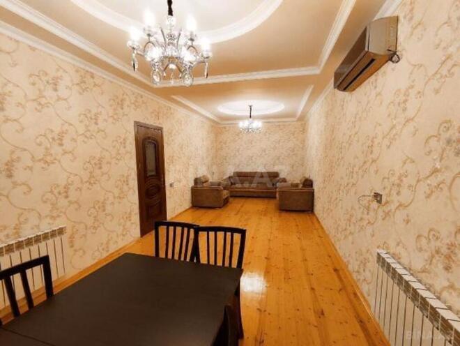 6 otaqlı həyət evi/bağ evi - Mərdəkan q. - 310 m² (22)