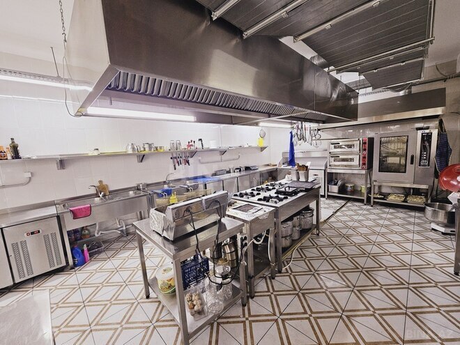 12-комн. дом/дача - Гусар - 900 м² (15)