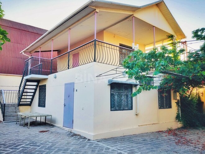5 otaqlı həyət evi/bağ evi - Hövsan q. - 400 m² (12)