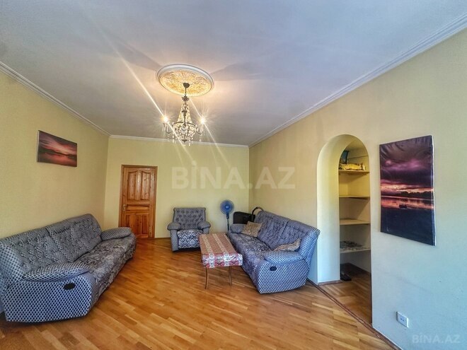 5 otaqlı həyət evi/bağ evi - Hövsan q. - 400 m² (17)