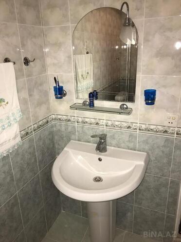 5-комн. дом/дача - Абшеронcкий  р. - 250 м² (4)
