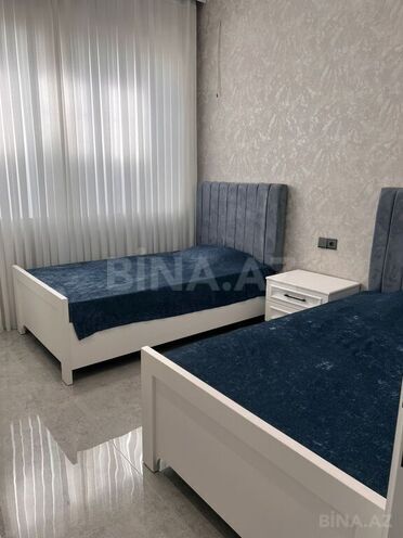 5 otaqlı həyət evi/bağ evi - Dübəndi q. - 220 m² (22)