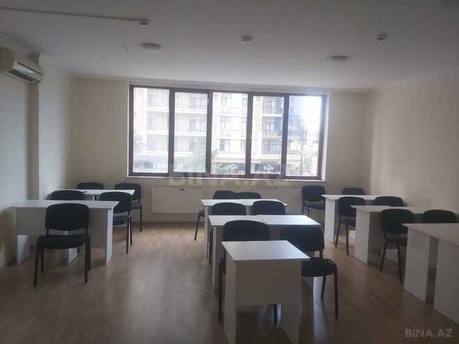 20-комн. офис - м. Элмляр Академиясы - 1005 м² (6)