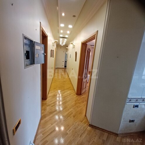 4-комн. вторичка - м. Низами - 120 м² (1)