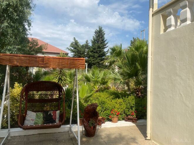 7 otaqlı həyət evi/bağ evi - Şüvəlan q. - 240 m² (28)