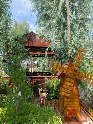 7 otaqlı həyət evi/bağ evi - Şüvəlan q. - 240 m² (20)