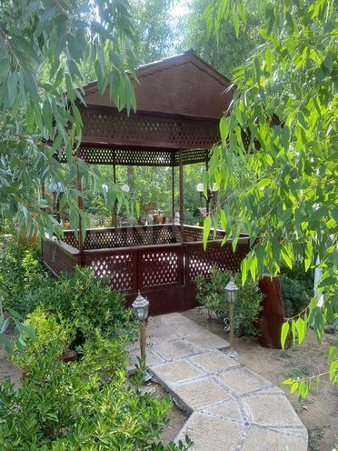 7 otaqlı həyət evi/bağ evi - Şüvəlan q. - 240 m² (23)