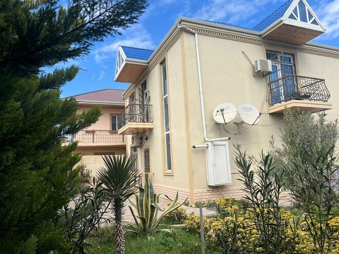 5 otaqlı həyət evi/bağ evi - Zığ q. - 200 m² (2)