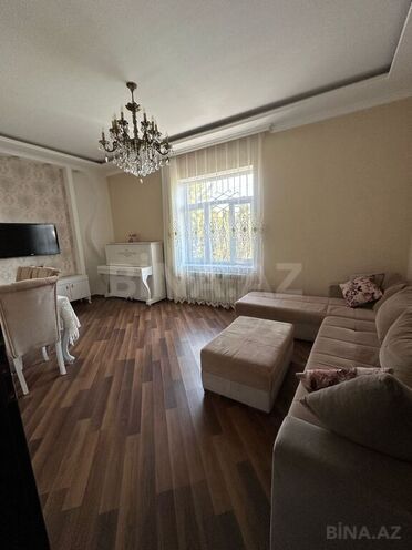 5 otaqlı həyət evi/bağ evi - Zığ q. - 200 m² (5)