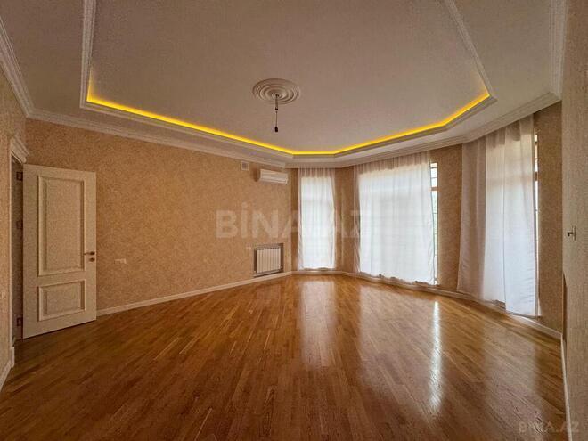 6 otaqlı həyət evi/bağ evi - Novxanı q. - 265 m² (12)