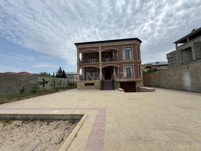 6 otaqlı həyət evi/bağ evi - Novxanı q. - 265 m² (1)