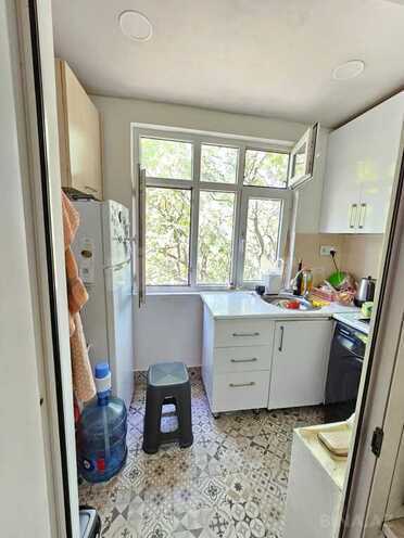 2 otaqlı köhnə tikili - İnşaatçılar m. - 33 m² (8)