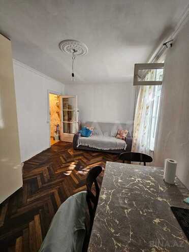 2 otaqlı köhnə tikili - İnşaatçılar m. - 33 m² (2)
