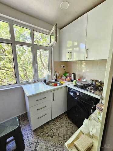 2 otaqlı köhnə tikili - İnşaatçılar m. - 33 m² (7)