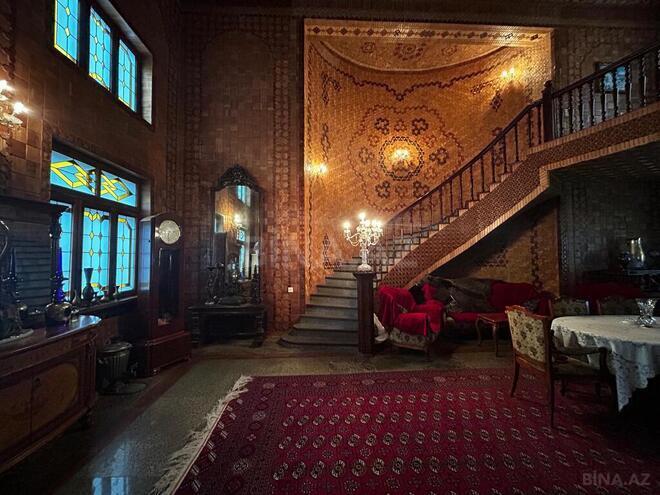 7 otaqlı həyət evi/bağ evi - Mərdəkan q. - 400 m² (12)