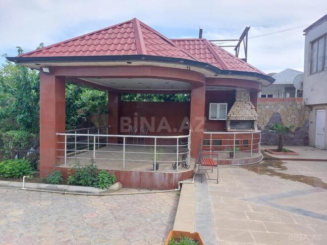 6 otaqlı həyət evi/bağ evi - Novxanı q. - 335 m² (12)