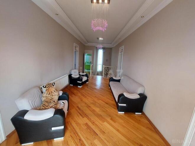 6 otaqlı həyət evi/bağ evi - Novxanı q. - 335 m² (17)